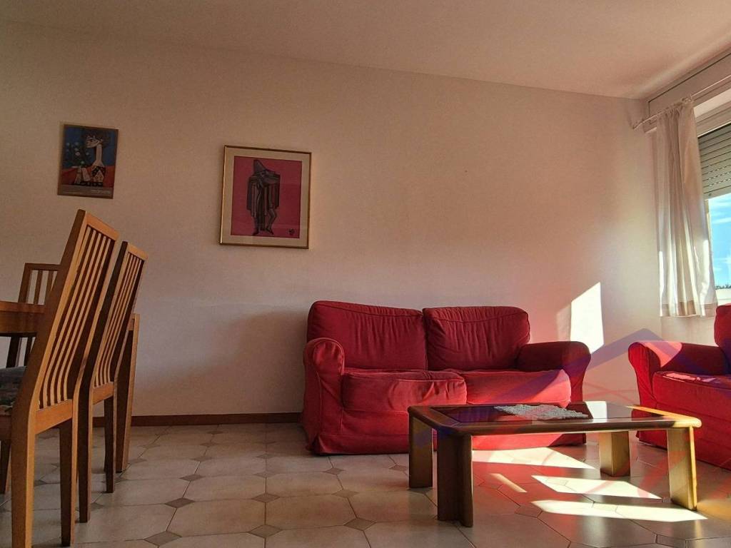 appartamento in vendita a Lecco in zona Caleotto