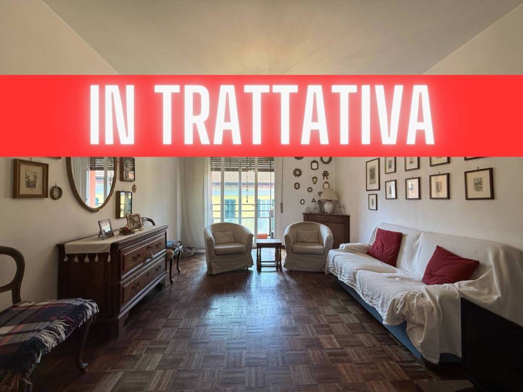 appartamento in vendita a Lecco in zona Lecco Centro