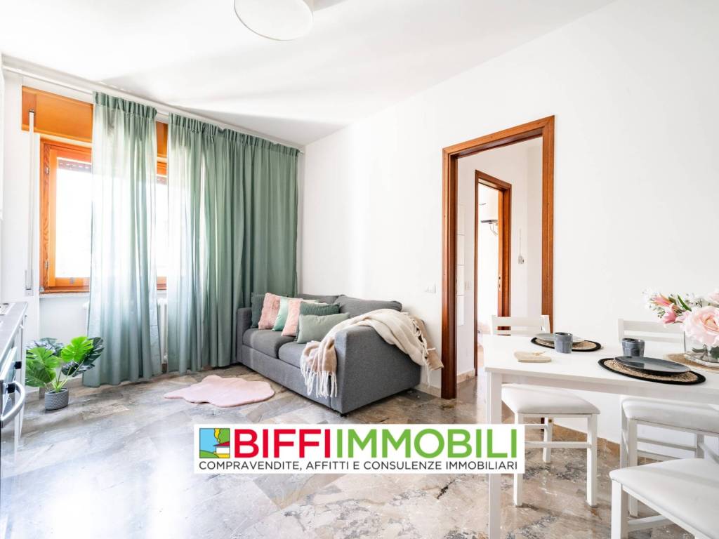 appartamento in vendita a Lecco in zona Santo Stefano