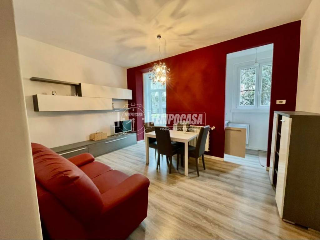 appartamento in vendita a Lecco in zona Belledo