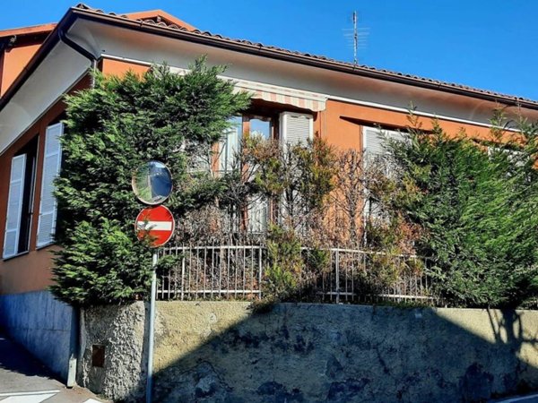 casa indipendente in vendita a Lecco in zona Acquate