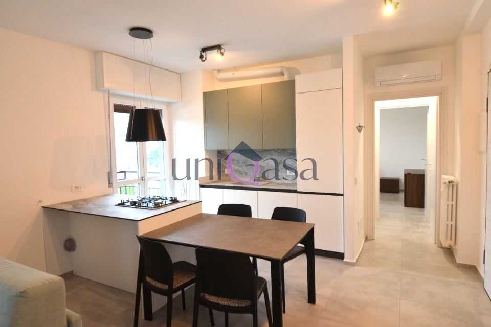 appartamento in vendita a Lecco in zona Castello
