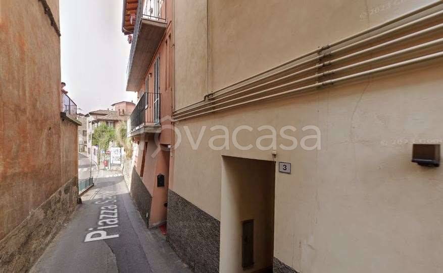 appartamento in vendita a Lecco in zona Laorca