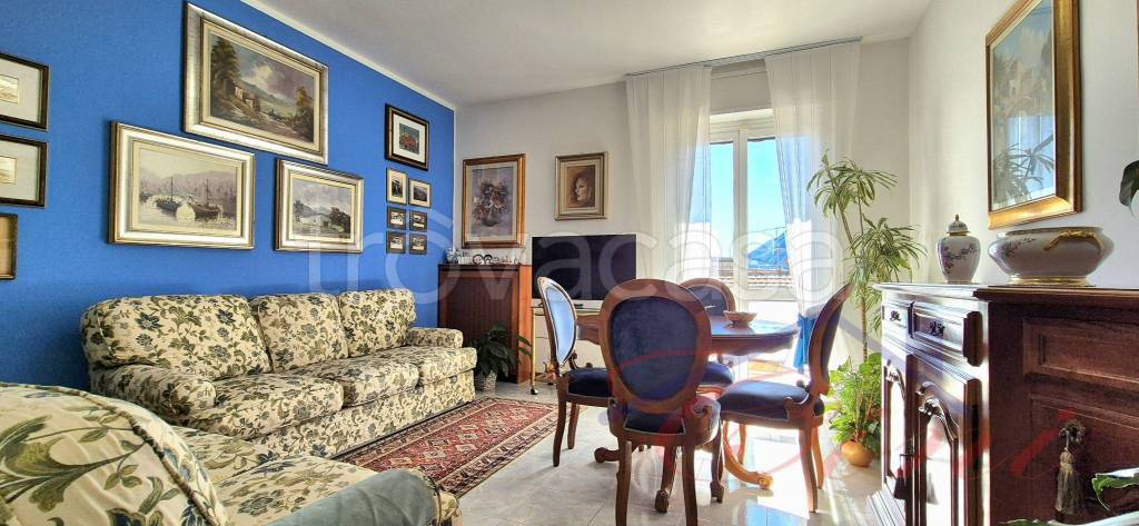 appartamento in vendita a Lecco in zona Viale Turati