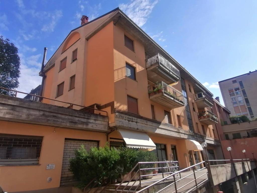 appartamento in vendita a Lecco