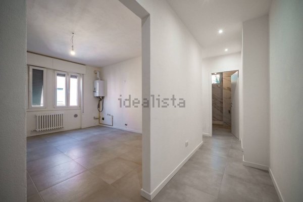 appartamento in vendita a Lecco in zona Belledo