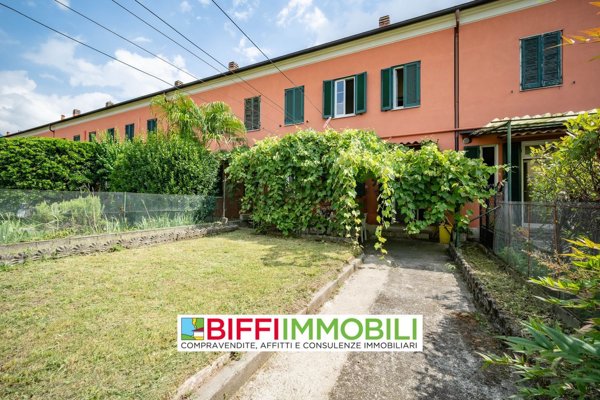 appartamento in vendita a Lecco in zona Belledo