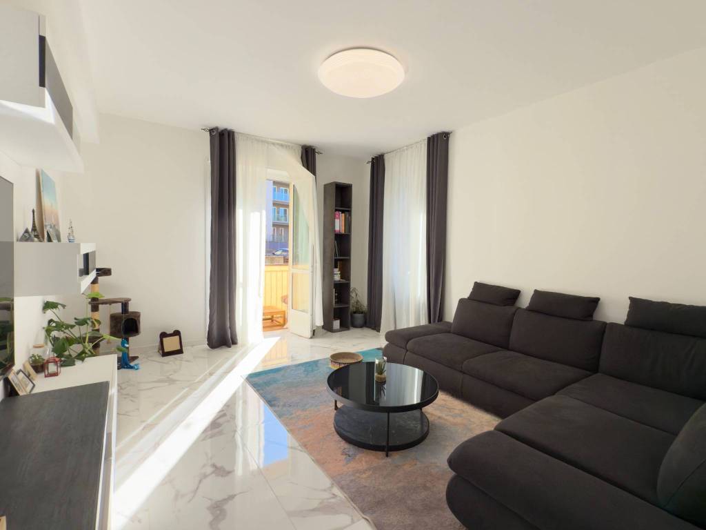 appartamento in vendita a Lecco in zona Santo Stefano
