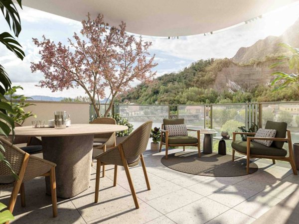 appartamento in vendita a Lecco in zona Maggianico