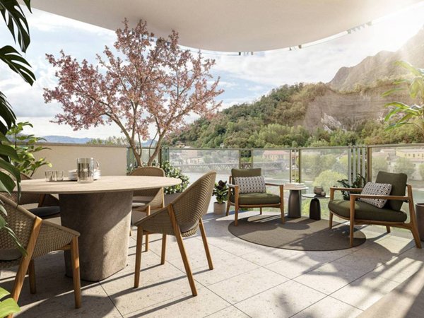 appartamento in vendita a Lecco in zona Chiuso