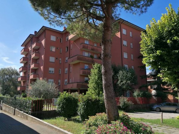 appartamento in vendita a Lecco in zona Belledo