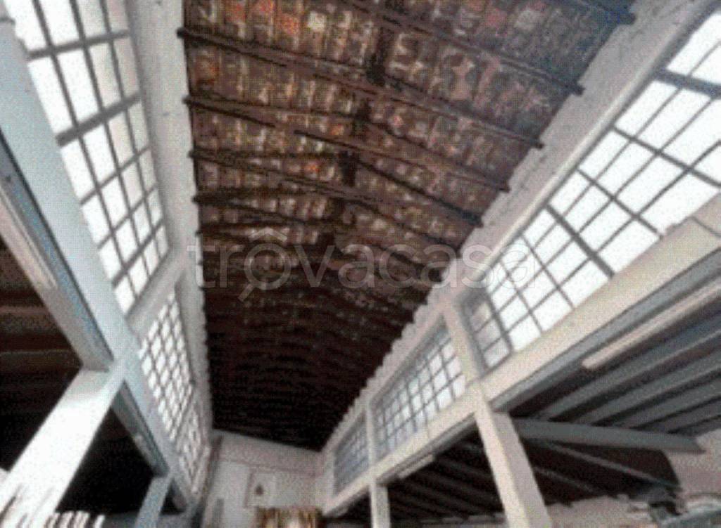 appartamento in vendita a Lecco in zona Rancio