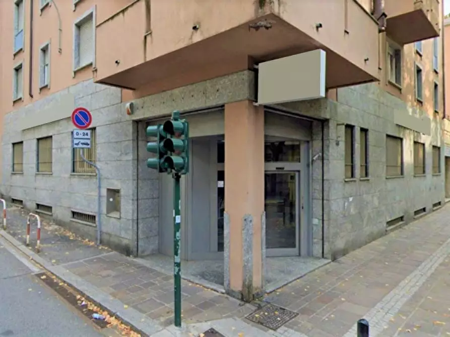 ufficio in vendita a Lecco in zona Viale Turati