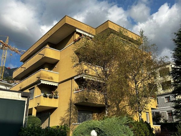 appartamento in vendita a Lecco in zona Bonacina