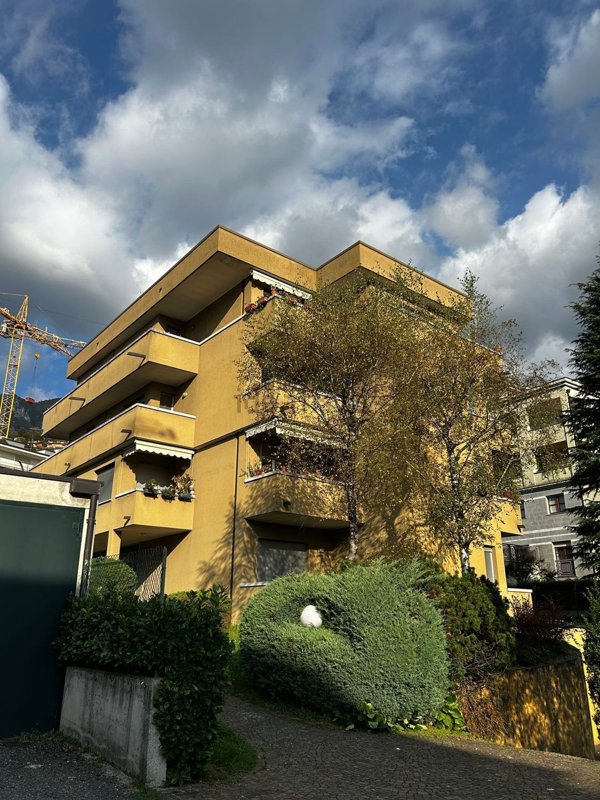 appartamento in vendita a Lecco in zona Germanedo