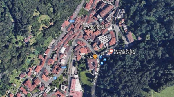 appartamento in vendita a Lecco in zona Laorca