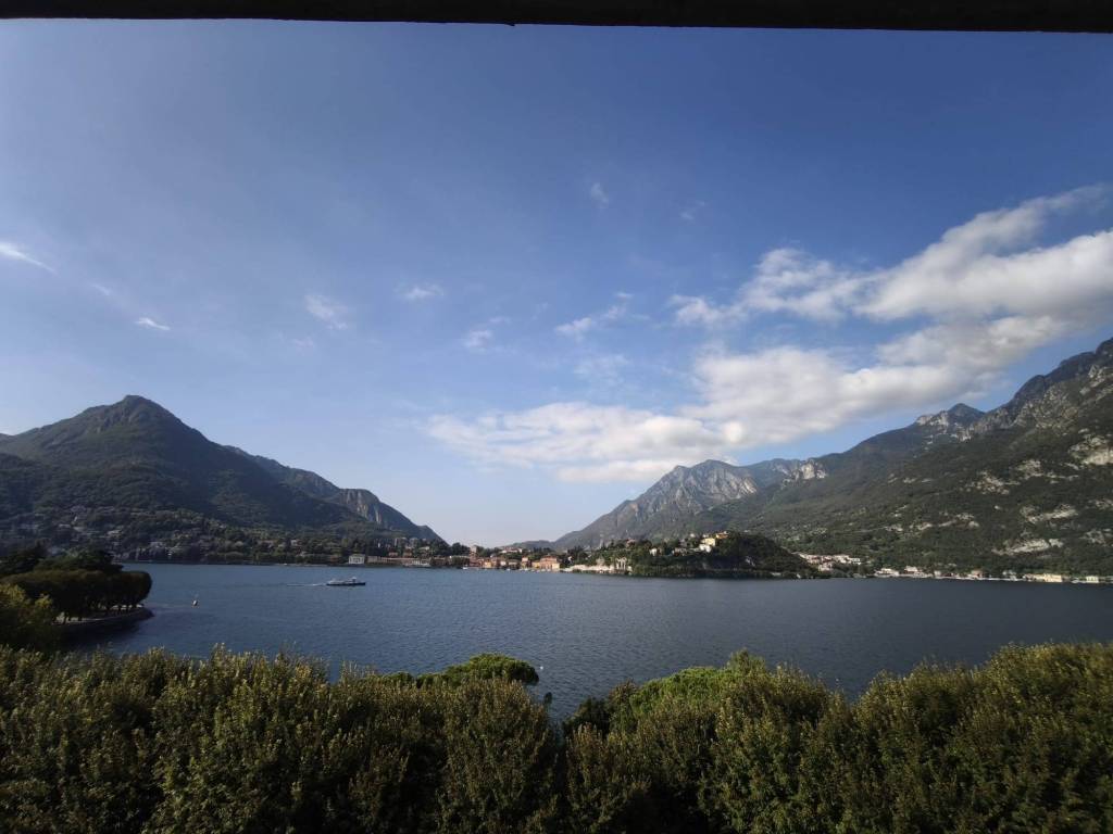 appartamento in vendita a Lecco in zona Lecco Centro