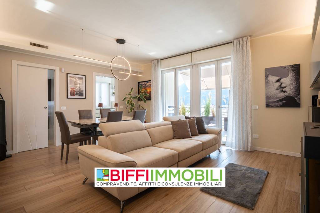 appartamento in vendita a Lecco in zona Caleotto