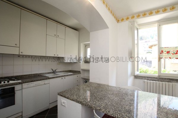 appartamento in vendita a Lecco in zona Rancio