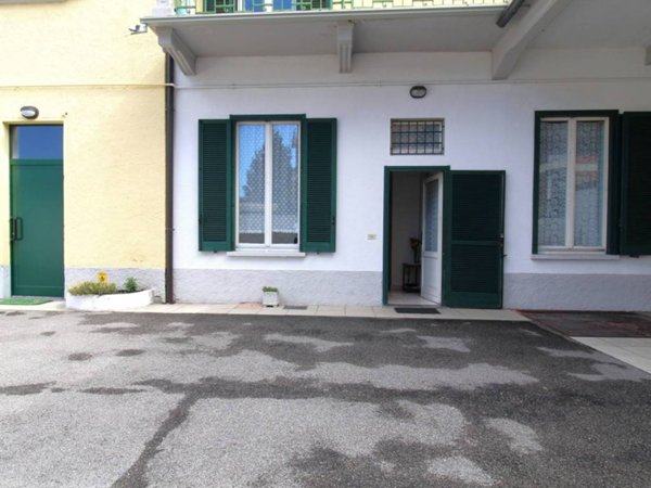 appartamento in vendita a Lecco in zona Olate