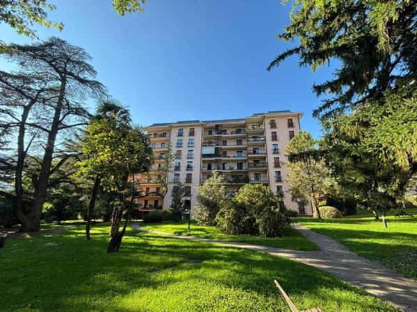 appartamento in vendita a Lecco in zona Santo Stefano