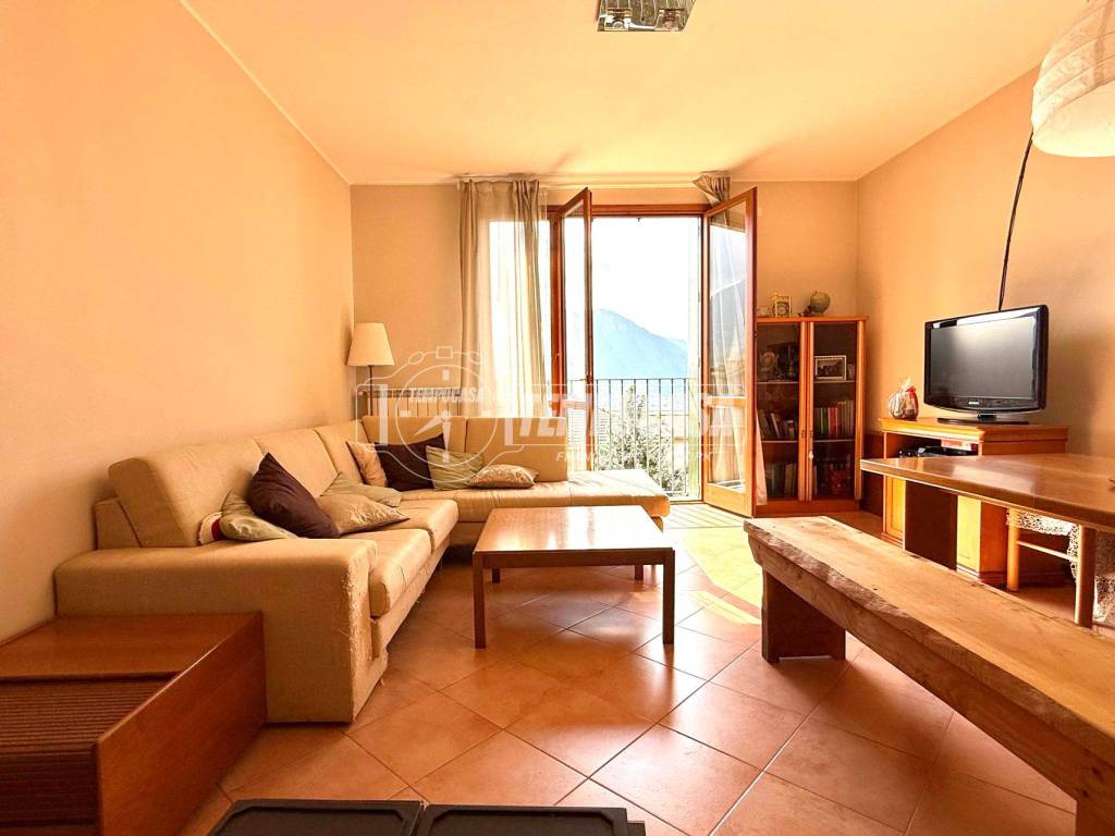 appartamento in vendita a Lecco in zona San Giovanni