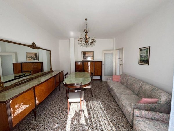 appartamento in vendita a Lecco in zona Maggianico