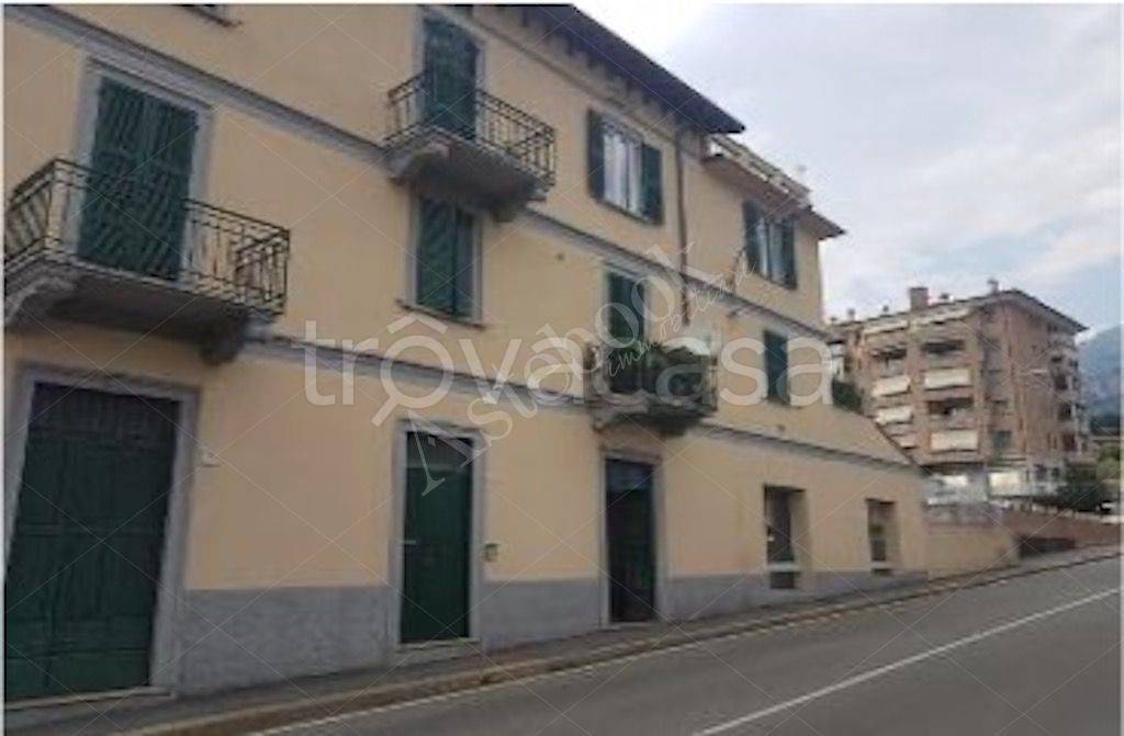 appartamento in vendita a Lecco in zona Acquate