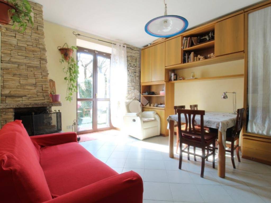 casa indipendente in vendita a Lecco in zona Germanedo