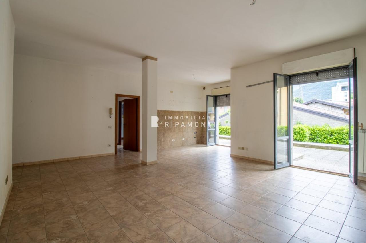 appartamento in vendita a Lecco in zona Maggianico