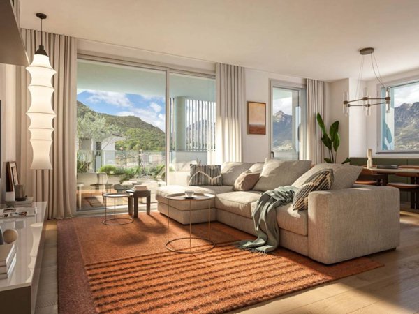 appartamento in vendita a Lecco in zona Pescarenico