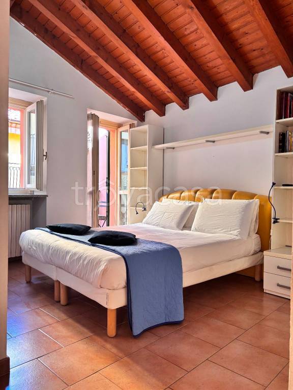 appartamento in vendita a Lecco in zona Lecco Centro