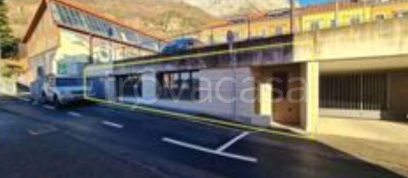 ufficio in vendita a Lecco in zona Viale Turati