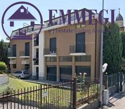 appartamento in vendita a Lecco in zona Germanedo