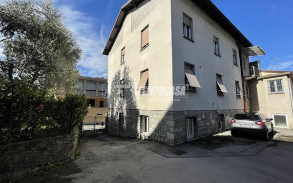 appartamento in vendita a Lecco in zona Maggianico