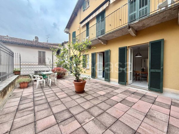 appartamento in vendita a Lecco in zona Lecco Centro