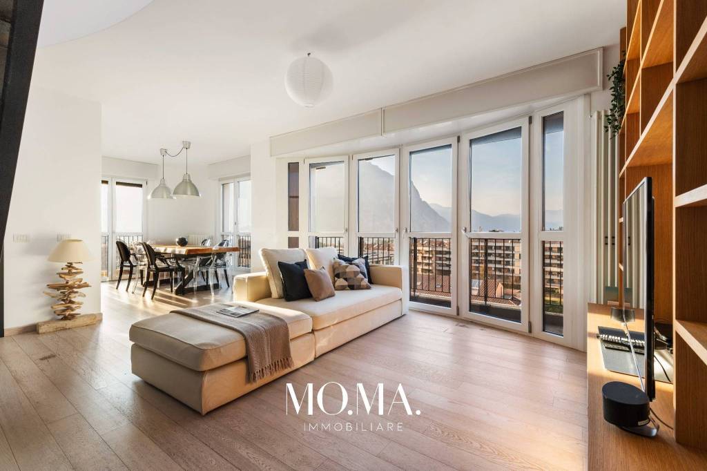 appartamento in vendita a Lecco in zona Caleotto