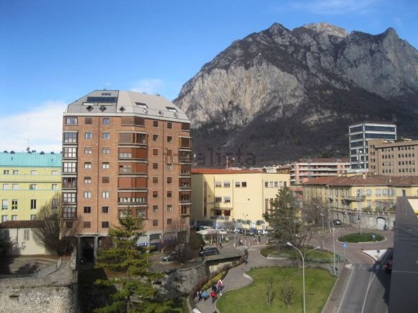 ufficio in vendita a Lecco