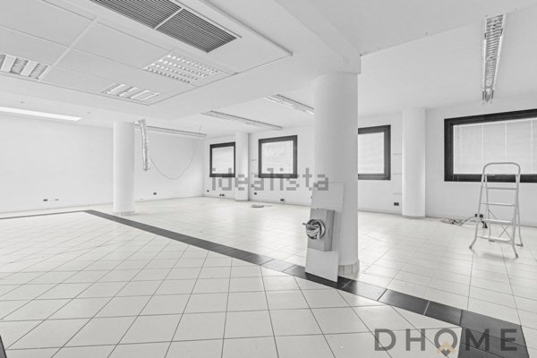 ufficio in vendita a Lecco