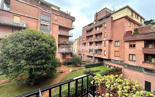 appartamento in vendita a Lecco in zona Castello