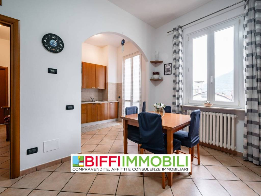 appartamento in vendita a Lecco in zona Maggianico