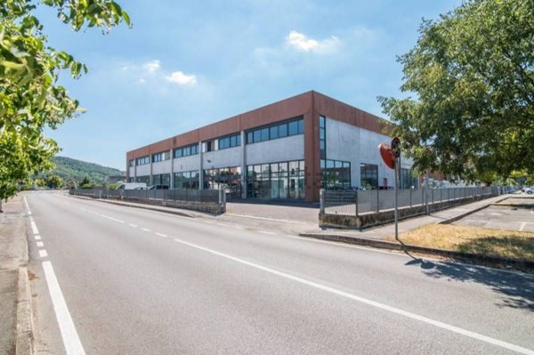 ufficio in vendita a Lecco