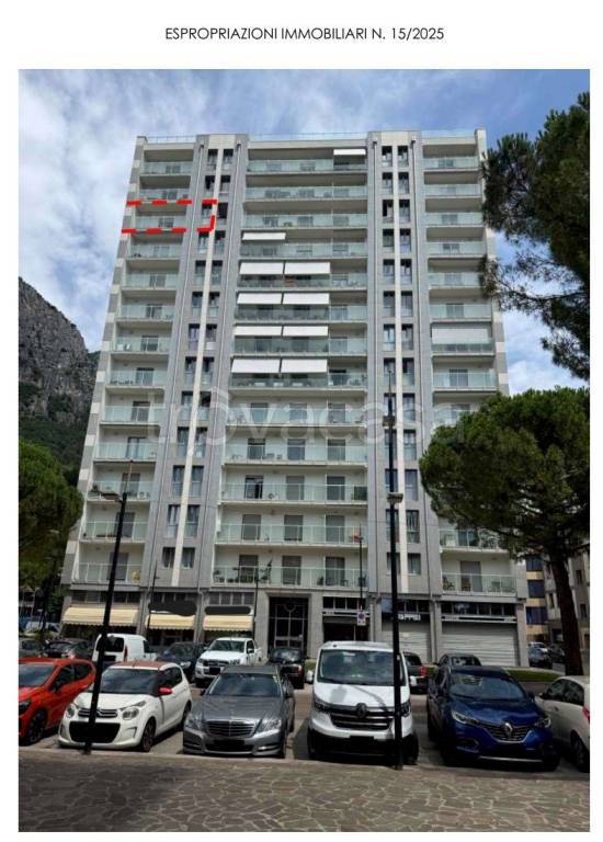 appartamento in vendita a Lecco in zona Santo Stefano