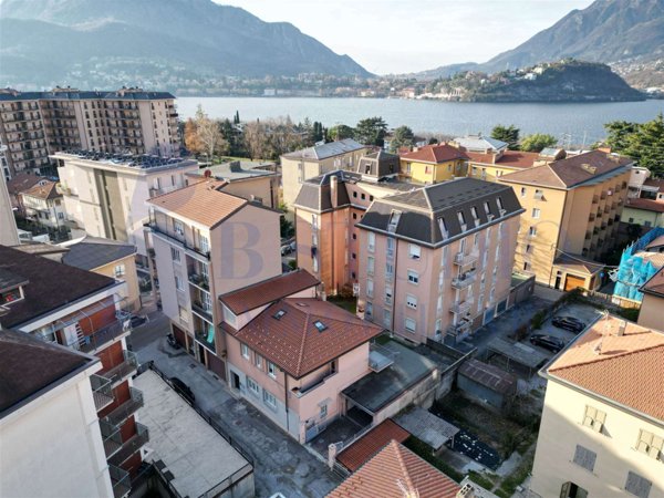 casa indipendente in vendita a Lecco in zona Viale Turati