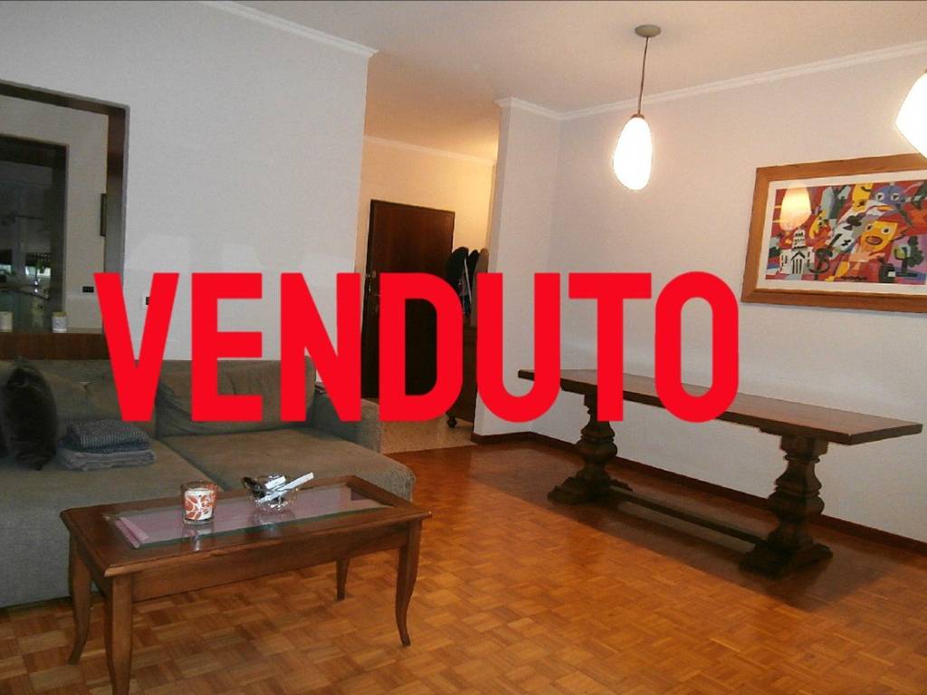 appartamento in vendita a Lecco