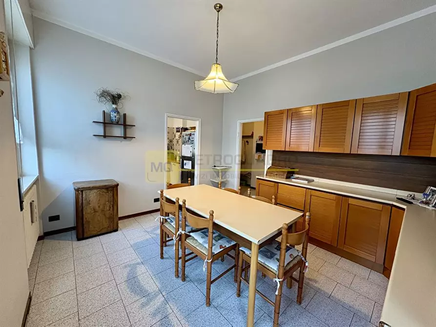 appartamento in vendita a Lecco in zona Chiuso