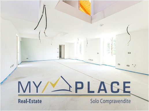 appartamento in vendita a Lecco in zona Lecco Centro