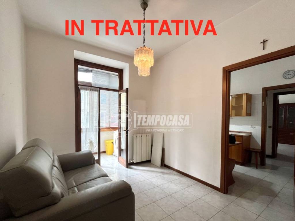 appartamento in vendita a Lecco in zona Belledo