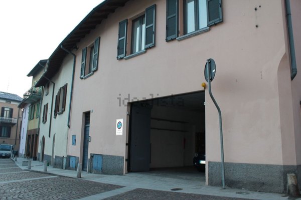 appartamento in vendita a Lecco in zona Acquate