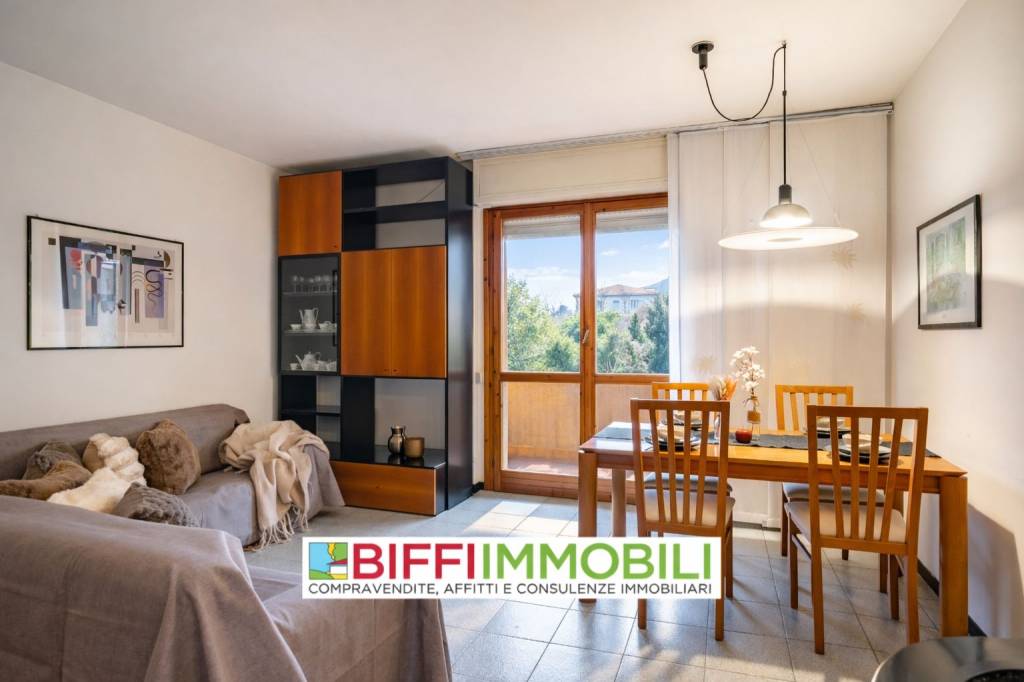 appartamento in vendita a Lecco in zona Olate